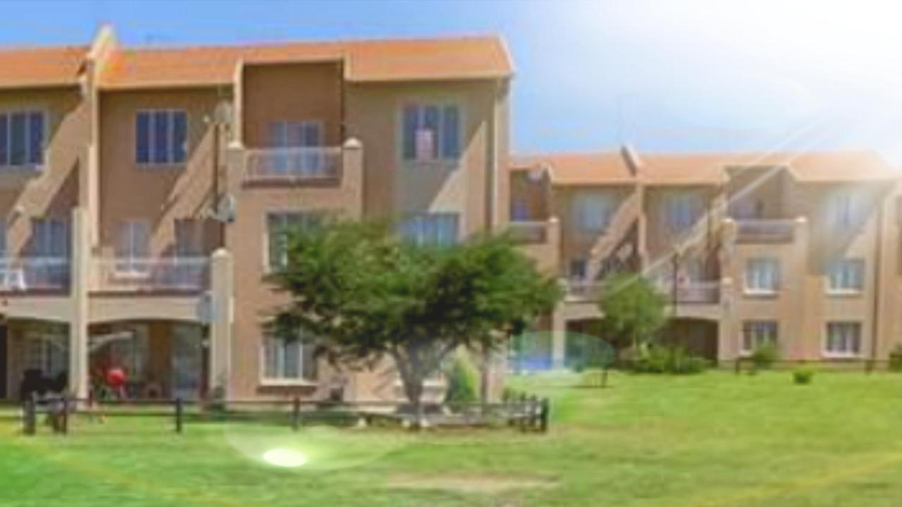Caza Blanca Apartments Boksburg Exterior foto