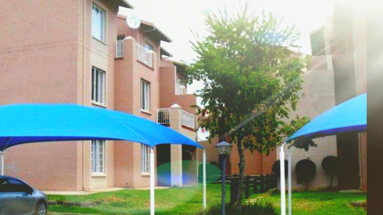 Caza Blanca Apartments Boksburg Exterior foto